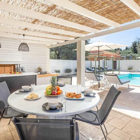 Elegio Villa *